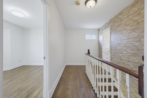 Autre - 138 Rue Stéphanie, Dollard-Des-Ormeaux, QC - Indoor Photo Showing Other Room