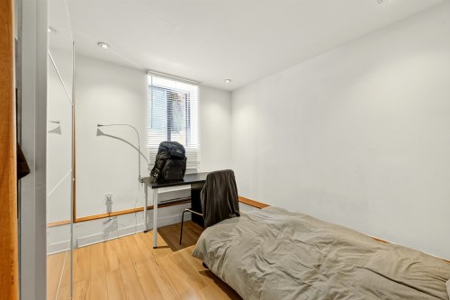 Bedroom - 8800  - 8804 Rue St-Hubert, Montréal (Ahuntsic-Cartierville), QC 