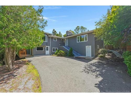 100 Kennebecasis Dr, Saint John, NB 
