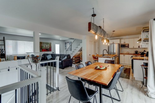 284 Rue Bruno Nantel — photo 1