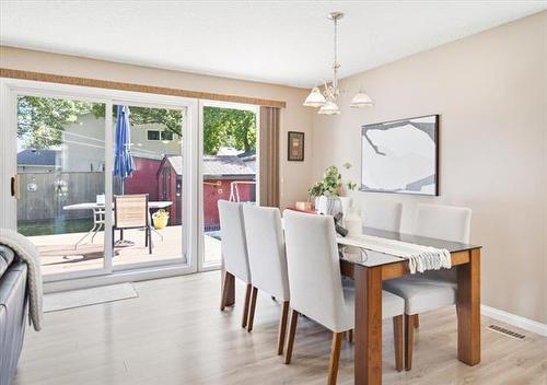 66 Hawkins Cr, Winnipeg, MB - Indoor Photo Showing Dining Room