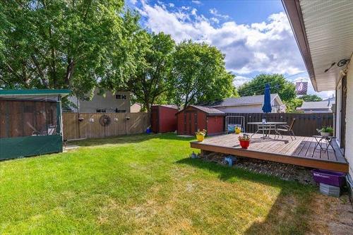 66 Hawkins Cr, Winnipeg, MB - Outdoor With Deck Patio Veranda