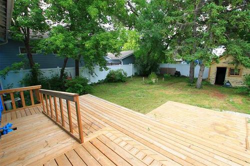 210 Ferndale Ave, Winnipeg, MB - Outdoor With Deck Patio Veranda