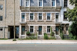 2223 Rue St-Jacques  Montréal (Le Sud-Ouest), QC H3J 1H6