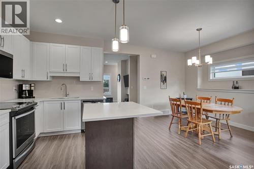 643 Evergreen Boulevard, Saskatoon, SK - Indoor Photo Showing Kitchen With Upgraded Kitchen