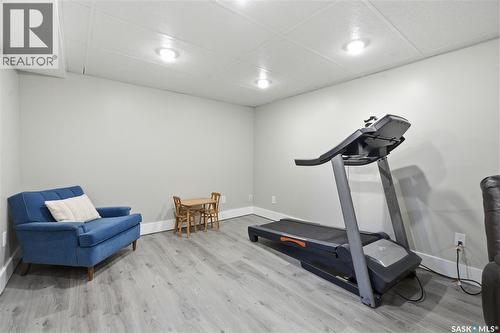 122 Montreal Avenue S, Saskatoon, SK - Indoor Photo Showing Gym Room