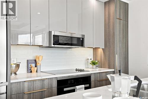 306 637 University Drive, Saskatoon, SK - Indoor Photo Showing Kitchen With Upgraded Kitchen