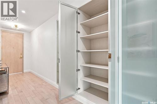 306 637 University Drive, Saskatoon, SK - Indoor