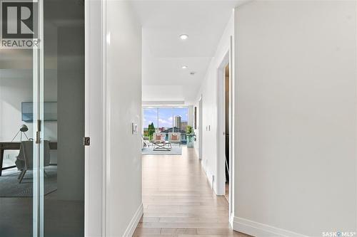 306 637 University Drive, Saskatoon, SK - Indoor