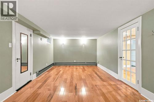 617 7Th Avenue N, Saskatoon, SK - Indoor Photo Showing Other Room
