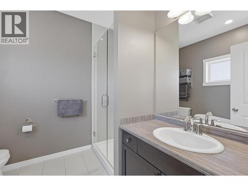 2109 Doubletree Crescent, Kamloops, BC - Indoor Photo Showing Bathroom
