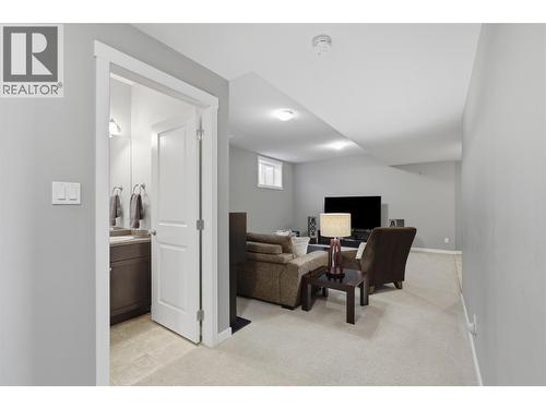 2109 Doubletree Crescent, Kamloops, BC - Indoor Photo Showing Other Room