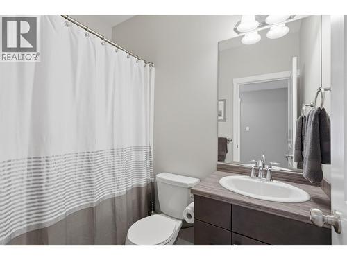 2109 Doubletree Crescent, Kamloops, BC - Indoor Photo Showing Bathroom