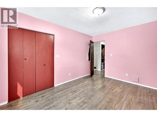 800 Valhalla Drive Unit# 40, Kamloops, BC - Indoor Photo Showing Other Room