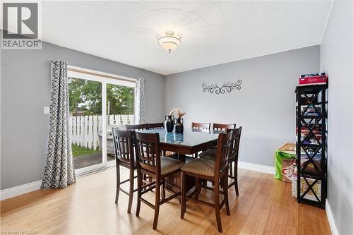 377 Carson Drive, Hamilton, ON - Indoor Photo Showing Dining Room