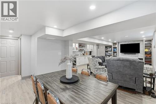 377 Carson Drive, Hamilton, ON - Indoor