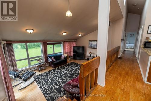 613154 Sideroad 50, West Grey, ON - Indoor