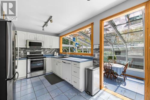 64 Bentley Place, Faraday, ON - Indoor Photo Showing Kitchen