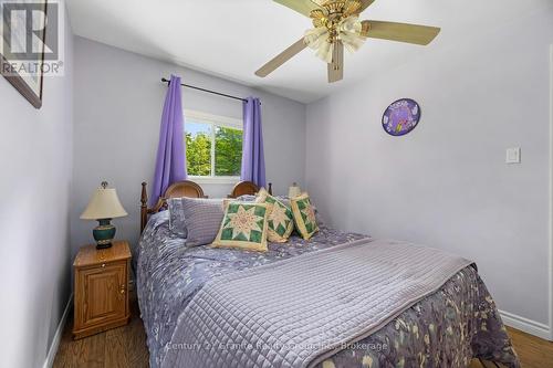 64 Bentley Place, Faraday, ON - Indoor Photo Showing Bedroom