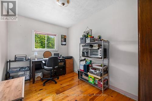64 Bentley Place, Faraday, ON - Indoor Photo Showing Office