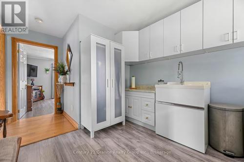 64 Bentley Place, Faraday, ON - Indoor