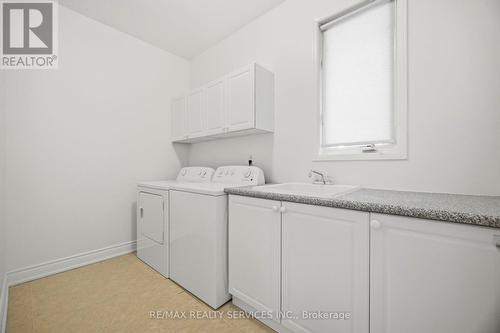 3931 Passway Road, Mississauga, ON - Indoor Photo Showing Laundry Room