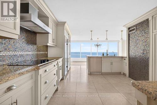 2901 - 2045 Lake Shore Boulevard W, Toronto, ON - Indoor Photo Showing Kitchen With Upgraded Kitchen