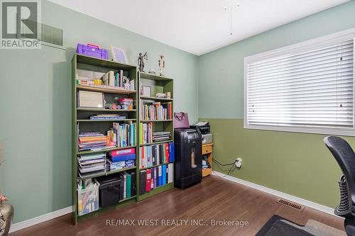 56 Lockheed Crescent, Brampton, ON - Indoor