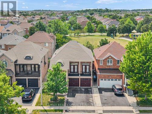 32 BRENTCLIFF DRIVE  Brampton, ON L7A 2N1