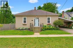 57 MAIN Street N  Waterdown, ON L0R 2H0