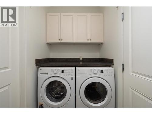 Laundry main level - 7261 Silver Ridge Drive, Vernon, BC - Indoor Photo Showing Laundry Room
