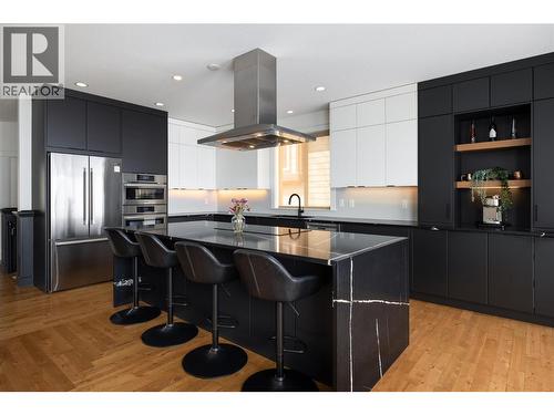Master class culinary play land! - 7261 Silver Ridge Drive, Vernon, BC - Indoor Photo Showing Kitchen With Upgraded Kitchen
