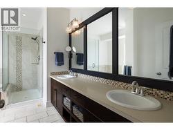 5 piece ensuite - 