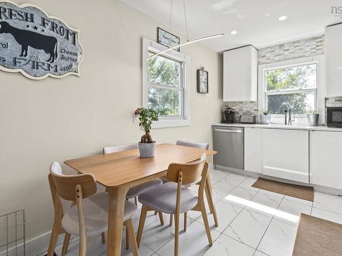 2 Hilltop Drive, Dartmouth, NS - Indoor Photo Showing Dining Room