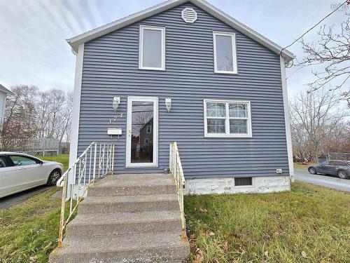 374 Alexandra Street  Sydney, NS B1S 2G4