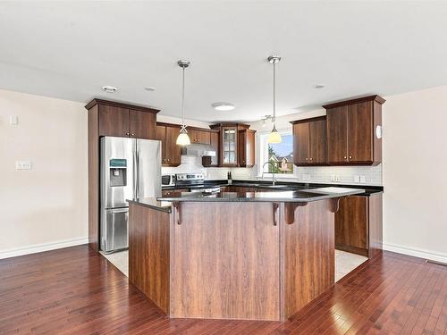 122 Windridge Lane, Bedford South, NS - Indoor Photo Showing Kitchen With Upgraded Kitchen