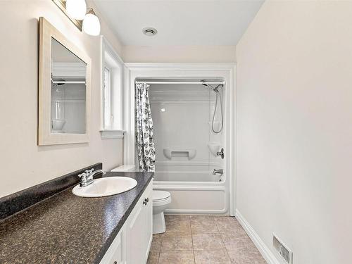 122 Windridge Lane, Bedford South, NS - Indoor Photo Showing Bathroom