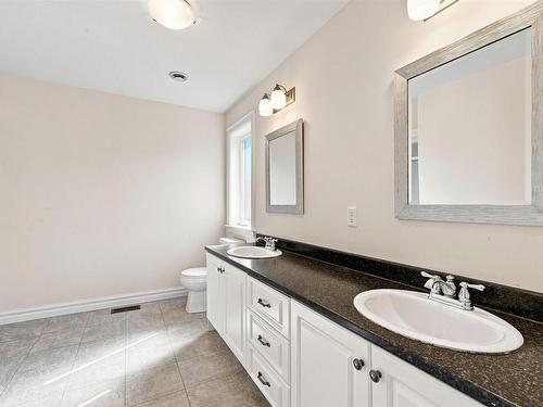 122 Windridge Lane, Bedford South, NS - Indoor Photo Showing Bathroom