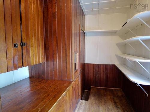 32 River Avenue, Oxford, NS - Indoor Photo Showing Other Room
