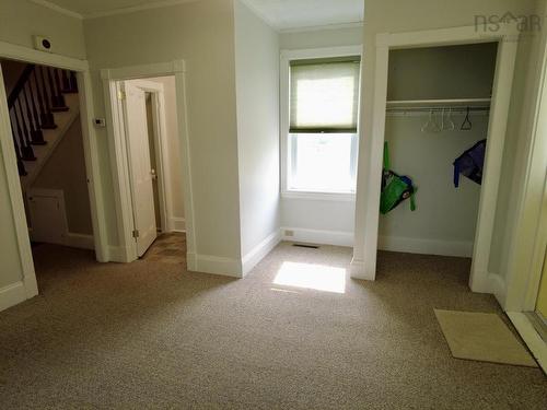 32 River Avenue, Oxford, NS - Indoor