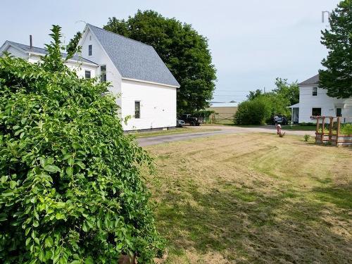 32 River Avenue, Oxford, NS - Outdoor