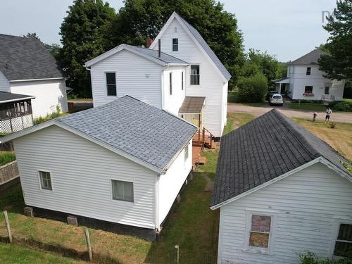 32 River Avenue, Oxford, NS - Outdoor With Exterior