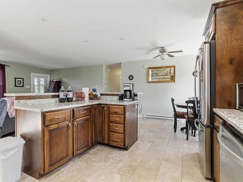 13 Nick Drive, Pine Grove, NS - Indoor Photo Showing Kitchen