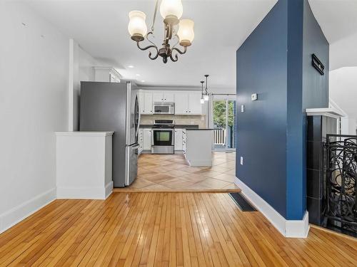 6167 Windsor Terrace, Halifax Peninsula, NS - Indoor Photo Showing Kitchen