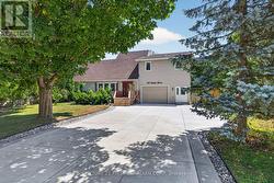 595 WINBLEST AVENUE  London South (South R), ON N6C 3C4