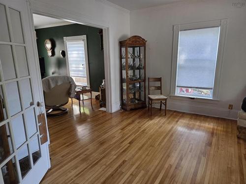 135 Dominion Street, Truro, NS - Indoor Photo Showing Other Room