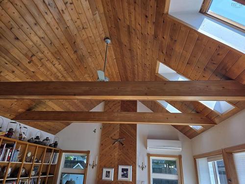 135 Dominion Street, Truro, NS - Indoor Photo Showing Other Room