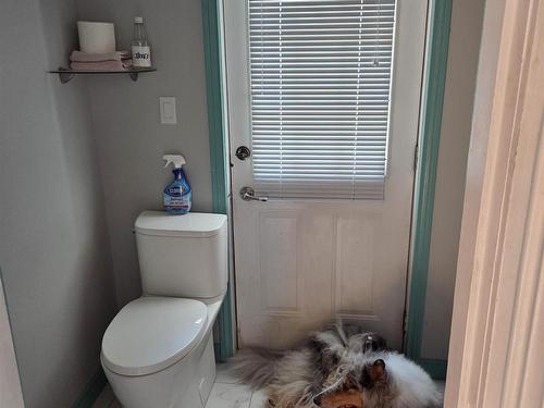 135 Dominion Street, Truro, NS - Indoor Photo Showing Bathroom