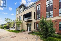 301 - 298 GLENROY GILBERT DRIVE Ottawa, ON K2J 5W2