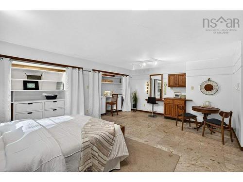 32 Halfway Lake Drive, Hammonds Plains, NS - Indoor Photo Showing Bedroom